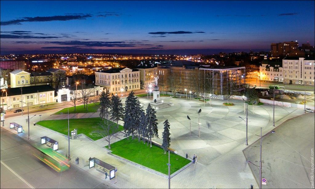 Modern Luxury Studio In The Center Of Kharkiv At Konstitutsii Square Eksteriør billede